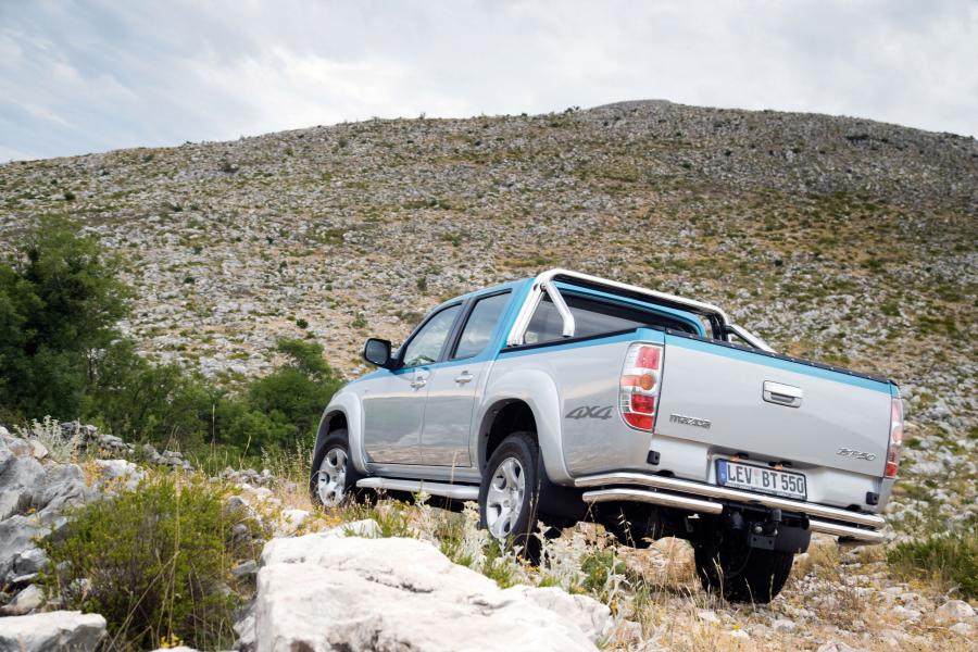  Mazda BT-50 2008 года  (фото 16 из 91)